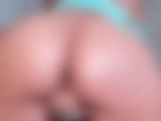 Kellynee1's Live Sex Cam Show