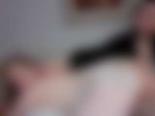 oopsallcurves's Live Sex Cam Show