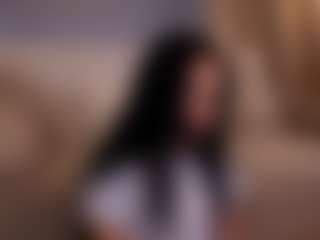 Live cam show with DaraDark - Thin on luckytryst.com