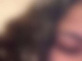 Live cam show with leeleewetwet - Young Adult on Lustler