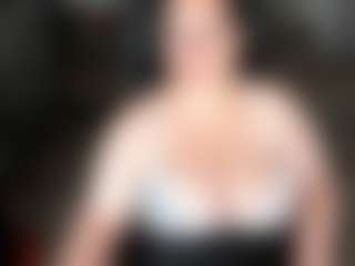 SweetCharlotte's Live Sex Cam Show
