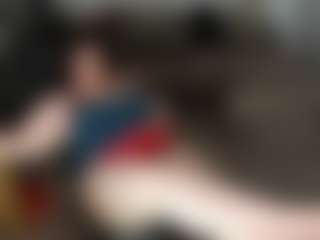 SweetCharlotte's Live Sex Cam Show