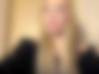 Live cam show with AlexiaDekenipp - Blue Eyes on Camsoda Late Night