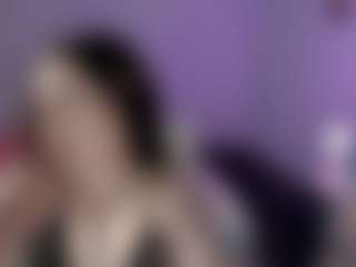 Live cam show with Aria-Belle - Young Adult on CamClone