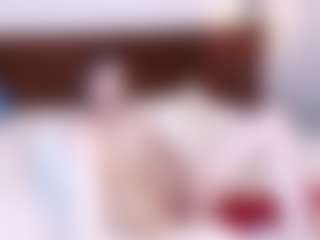 Live cam show with hella-pretty - Average on Camsoda