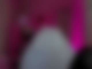 Live cam show with Lola - Facial Piercings on CSO-WL