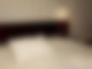 Live cam show with Yuki-glow - New Teen (18+) on Camsoda
