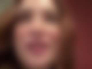 Live cam show with MagaliAragan - Red Hair on xDating