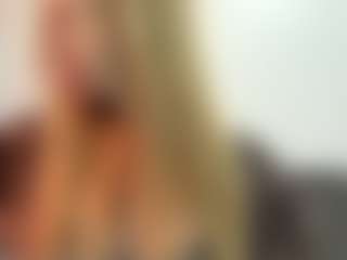 Kiara's Live Sex Cam Show