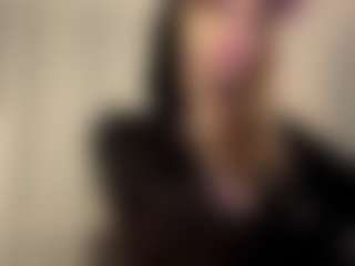 Kiara's Live Sex Cam Show