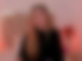 Live cam show with MaiaSinclair - Rubia on Hubzter Live