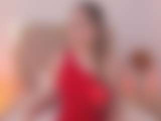 Live cam show with MaiaSinclair - Girly on StripNow