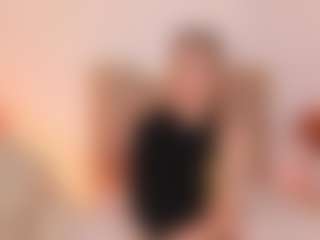 MaiaSinclair's Live Sex Cam Show