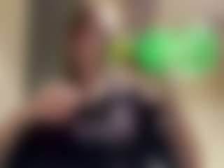 Live cam show with CicelyCapdeville - Curvy Middle Aged on liverealitysex.com