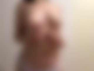 JonnaDachs's Live Sex Cam Show
