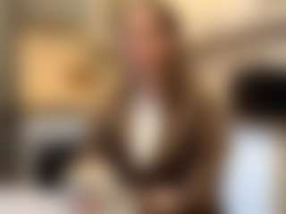 Live cam show with Kira - Normal on madthumbs