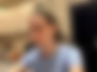 Kira's Live Sex Cam Show