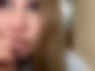 Live cam show with Melody - Athletic BBW on SpankPalCams