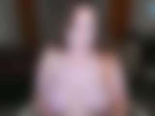Ellistaaaaa's Live Sex Cam Show
