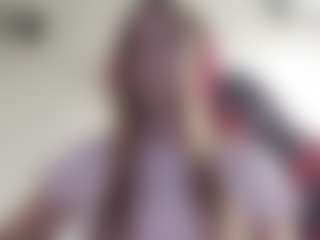 Live cam show with MichaelaDuncan - Bedroom Mature on SpankPalCams