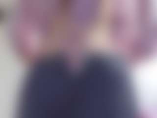 Live cam show with MichaelaDuncan - Ahegao on liverealitysex.com