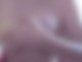 Live cam show with MichaelaDuncan - Petite on Camsoda