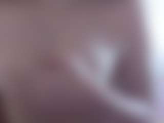 Live cam show with MichaelaDuncan - New Shaved Pussy on dropp.cam