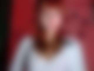 Flora's Live Sex Cam Show