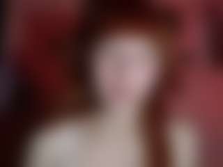 Flora's Live Sex Cam Show