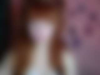 Flora's Live Sex Cam Show