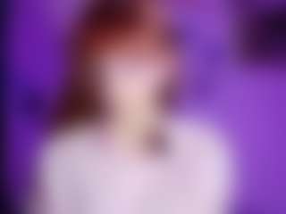 Flora's Live Sex Cam Show