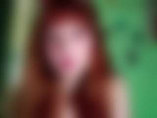 Flora's Live Sex Cam Show