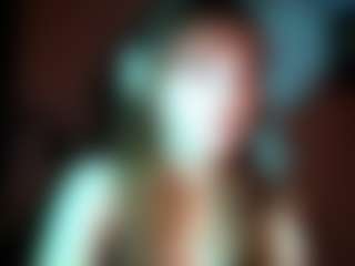 Flora's Live Sex Cam Show