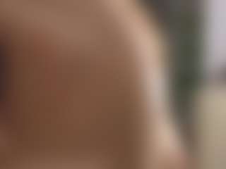 DeloiseHelfert's Live Sex Cam Show