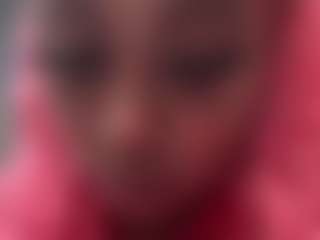 LaylaRed's Live Sex Cam Show