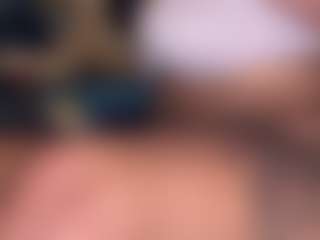 LaylaRed's Live Sex Cam Show