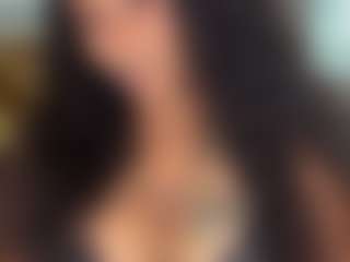 LaylaRed's Live Sex Cam Show