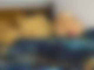 LaylaRed's Live Sex Cam Show