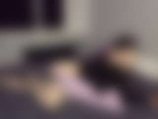 AnikaVelour's Live Sex Cam Show