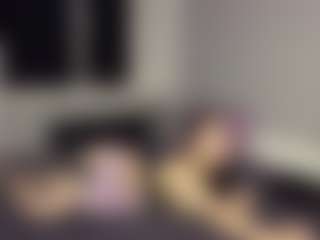 AnikaVelour's Live Sex Cam Show