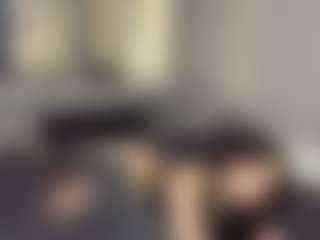 AnikaVelour's Live Sex Cam Show