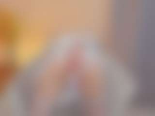 ellianora's Live Sex Cam Show