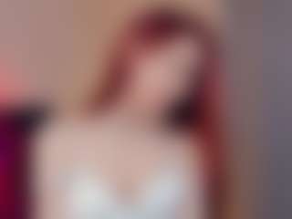 ellianora's Live Sex Cam Show