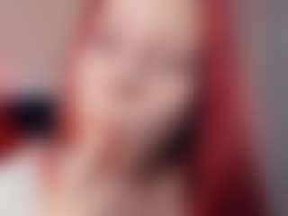 ellianora's Live Sex Cam Show