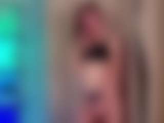 KiraRomeroma's Live Sex Cam Show