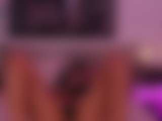 MilyMoretti's Live Sex Cam Show