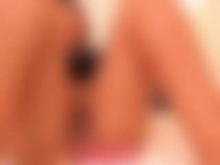 Live cam show with paula-sofia15 - New Tattoos on Streamer API