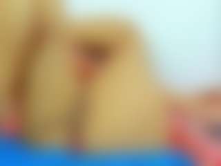 Live cam show with Sofi Gomez - New Lovense on madthumbs