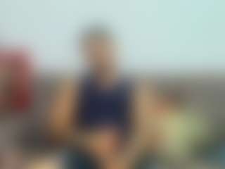 Live cam show with Magicomartin - Muscular on Camming Site