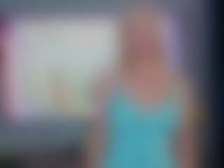 CharityKintzer's Live Sex Cam Show